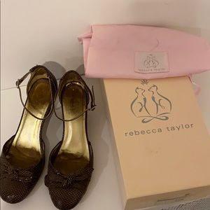 Rebecca Taylor Bow Wedge in Chocolate